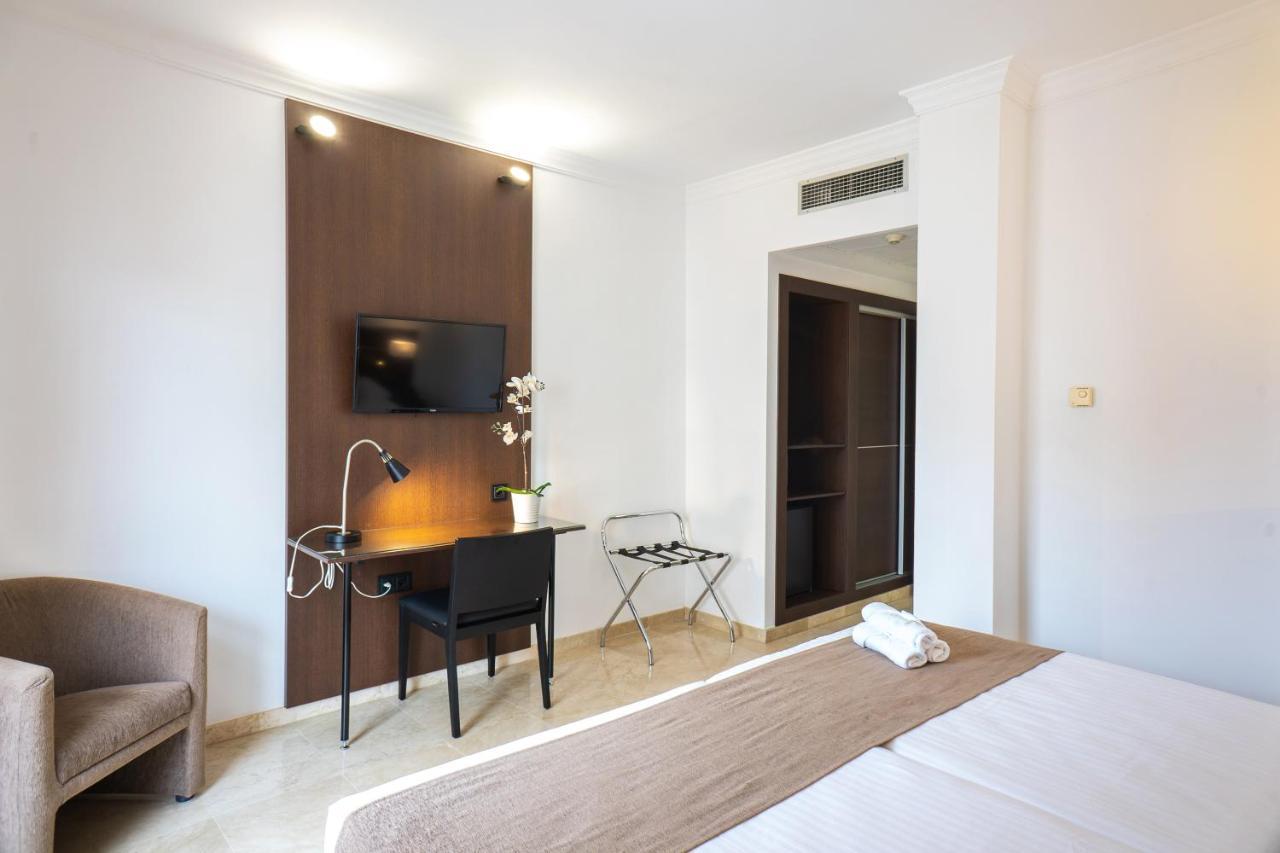 Mainake Costa Del Sol Ξενοδοχείο Torre Del Mar Εξωτερικό φωτογραφία