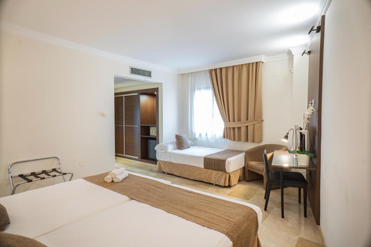 Mainake Costa Del Sol Ξενοδοχείο Torre Del Mar Εξωτερικό φωτογραφία