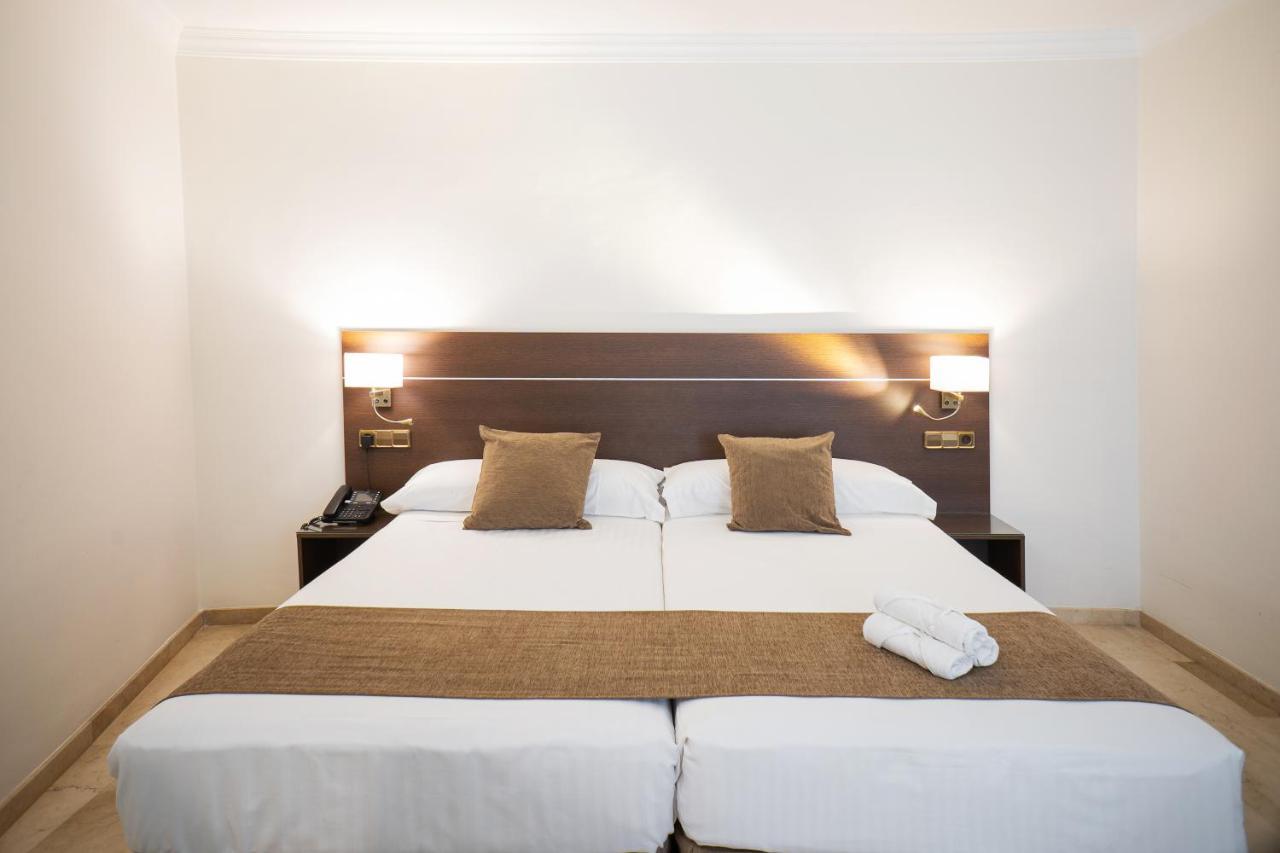 Mainake Costa Del Sol Ξενοδοχείο Torre Del Mar Εξωτερικό φωτογραφία