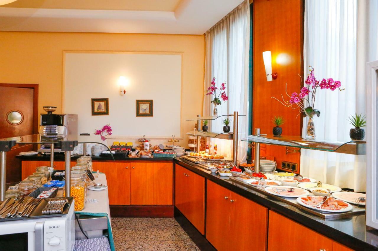 Mainake Costa Del Sol Ξενοδοχείο Torre Del Mar Εξωτερικό φωτογραφία